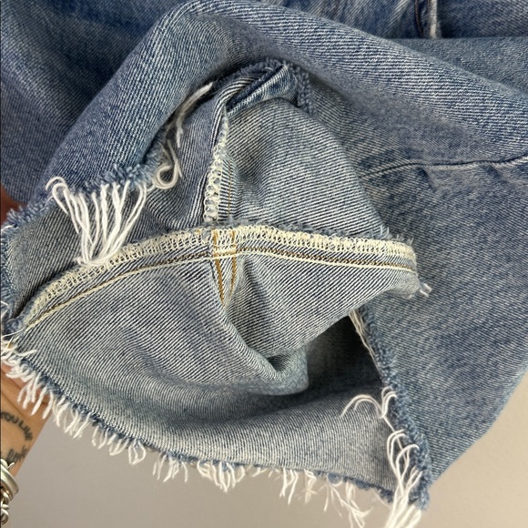 Agolde Parker Long Vintage Loose Jean Shorts Regenerative Cotton Frayed Size 25 - Picture 13 of 16